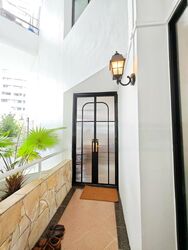 Elizabeth Heights (D9), Condominium #576805011